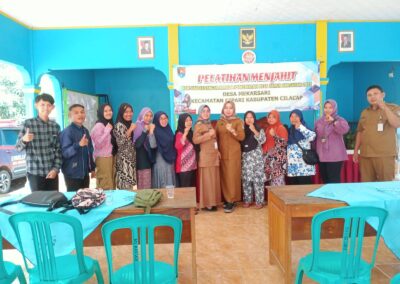 Berkarya melalui benang dan jarum sebagai langkah kecil menuju kemandirian ekonomi