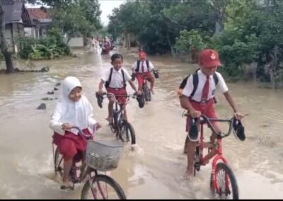 Banjir Lewat Kembali Landa Dusun Pitulasi, Desa Mekarsari