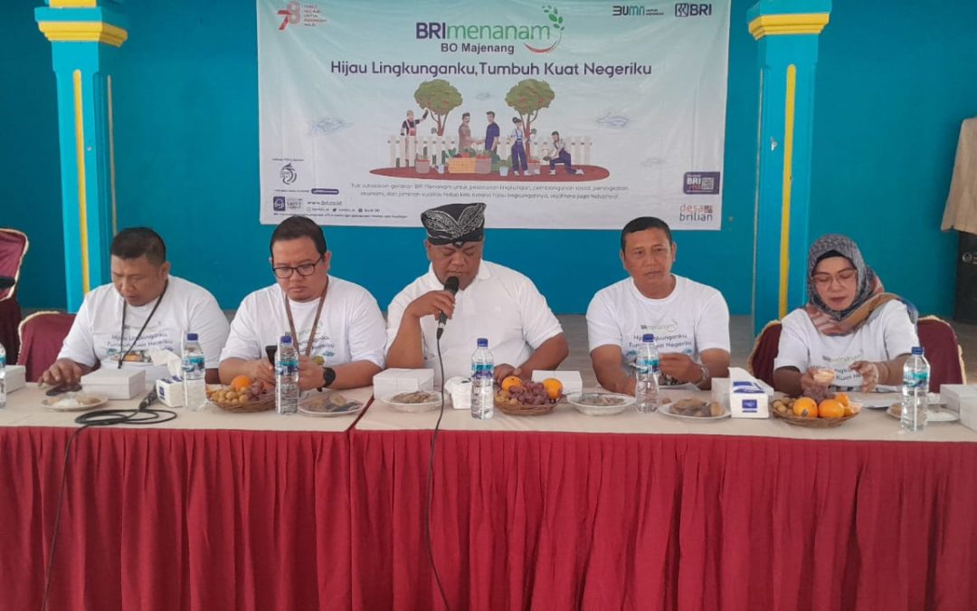 “BRI Menanam” Hijau Lingkunganku, Tumbuh Kuat Negriku