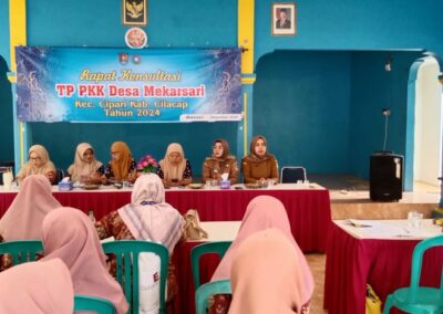 Langkah Nyata TP PKK Desa Mekarsari, Dari Konsultasi Menuju Implementasi