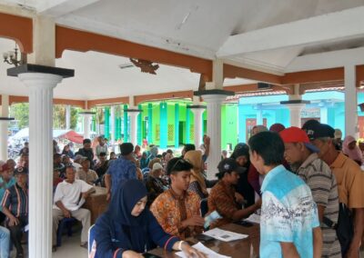 Pelaksanaan Penyaluran BLTS Tahap 2 di Pendopo Kecamatan Cipari